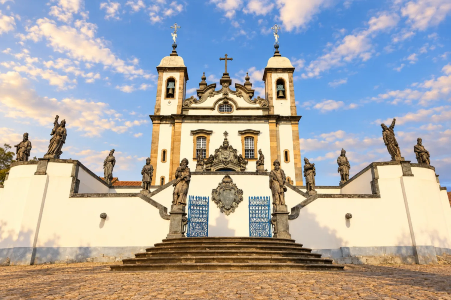 Santuário do Bom Jesus de Matosinhos e os Doze Profetas
