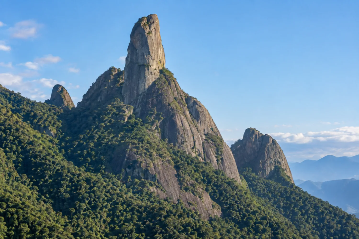Mirante do Soberbo e Dedo de Deus