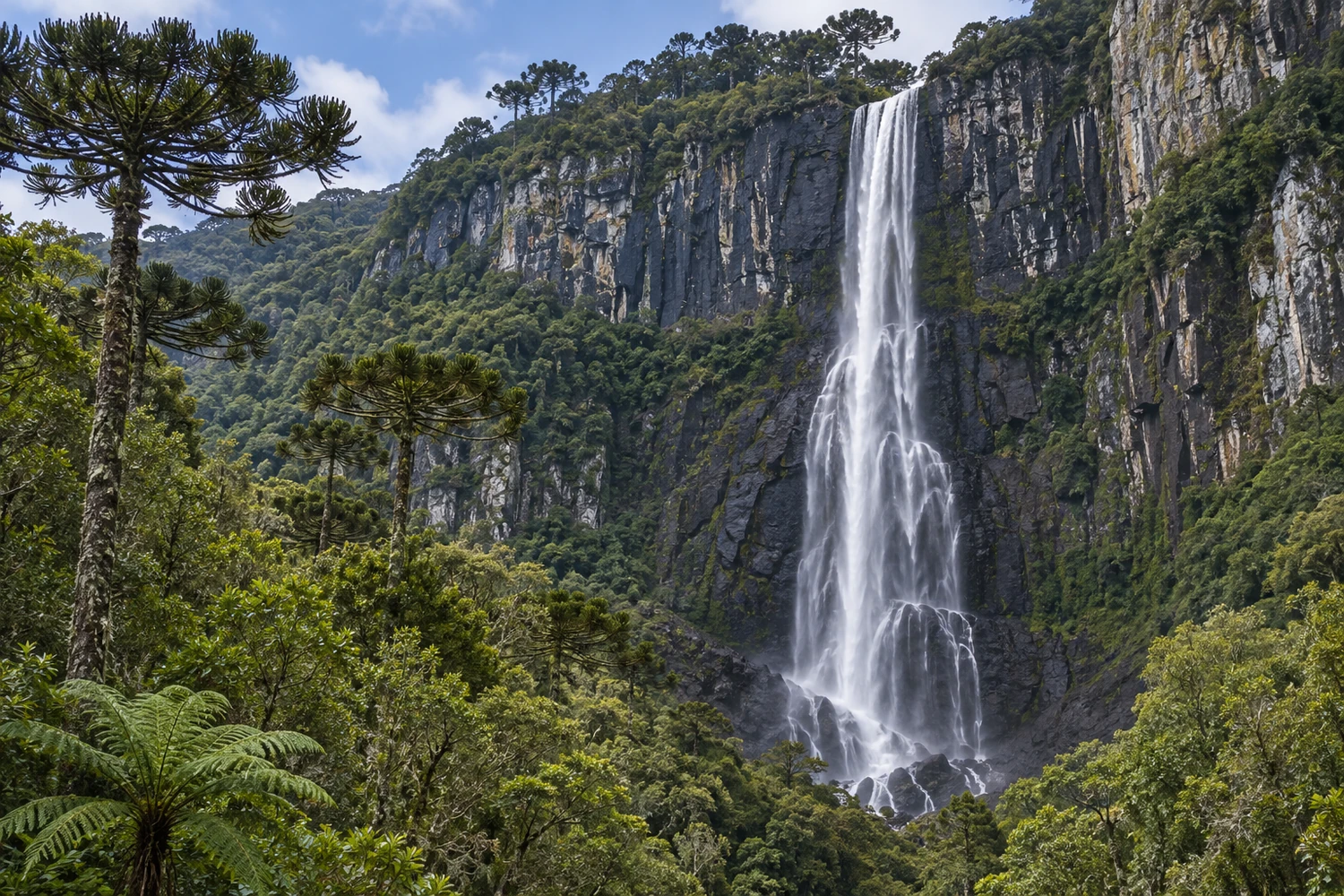 Cascata Véu de Noiva
