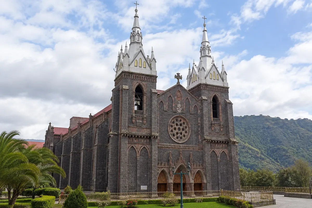Basílica de Nuestra Señora del Agua Santa