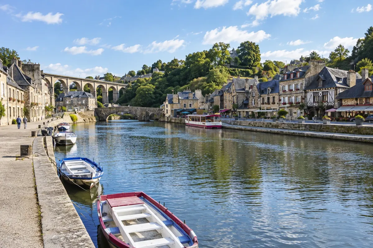 Dinan