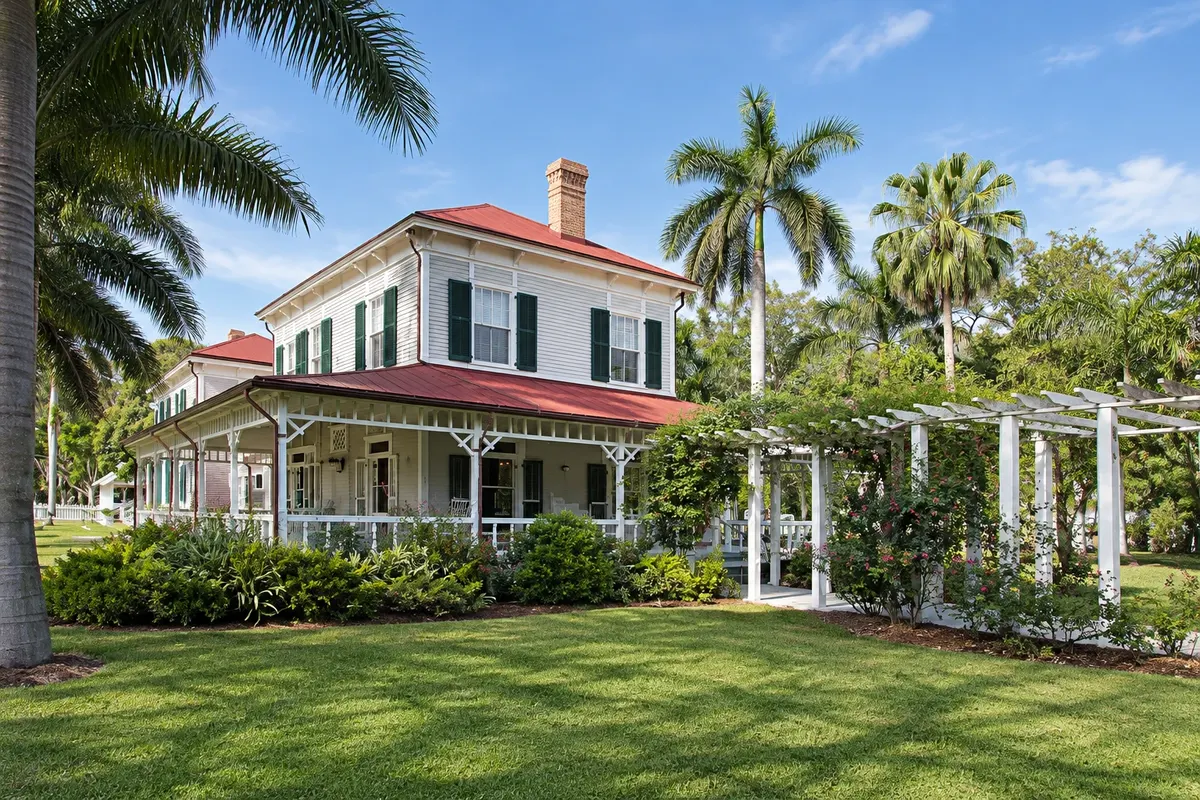 Edison and Ford Winter Estates