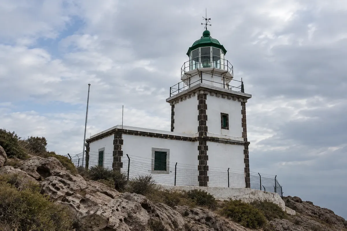Faro de Akrotiri