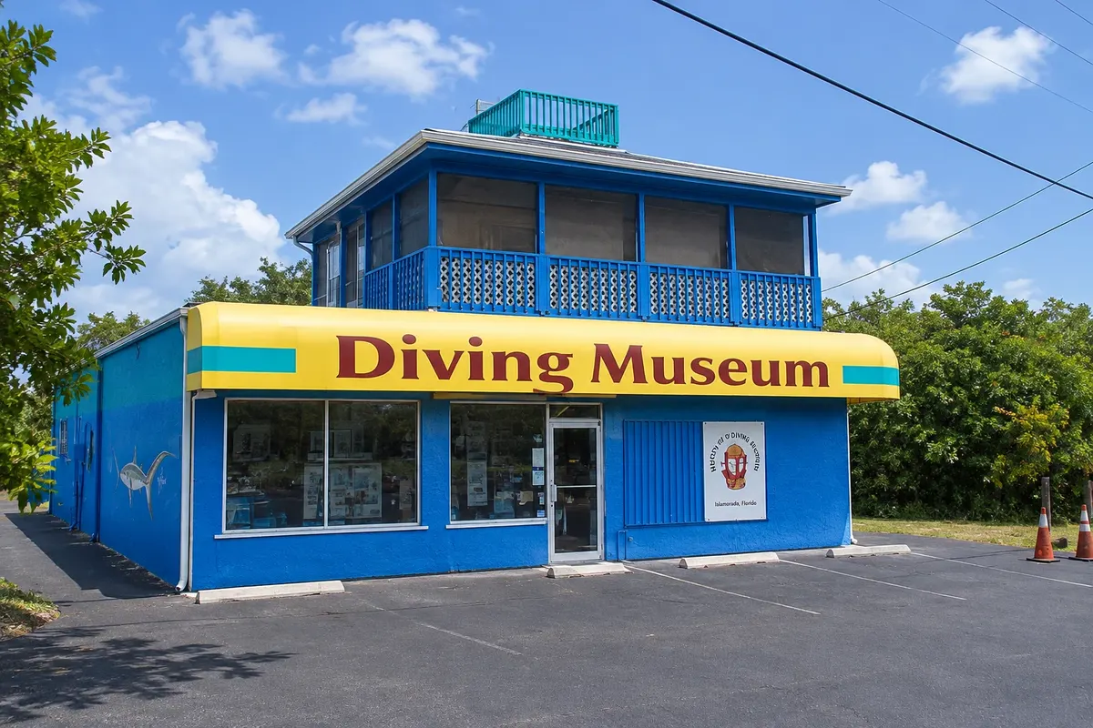 History of Diving Museum