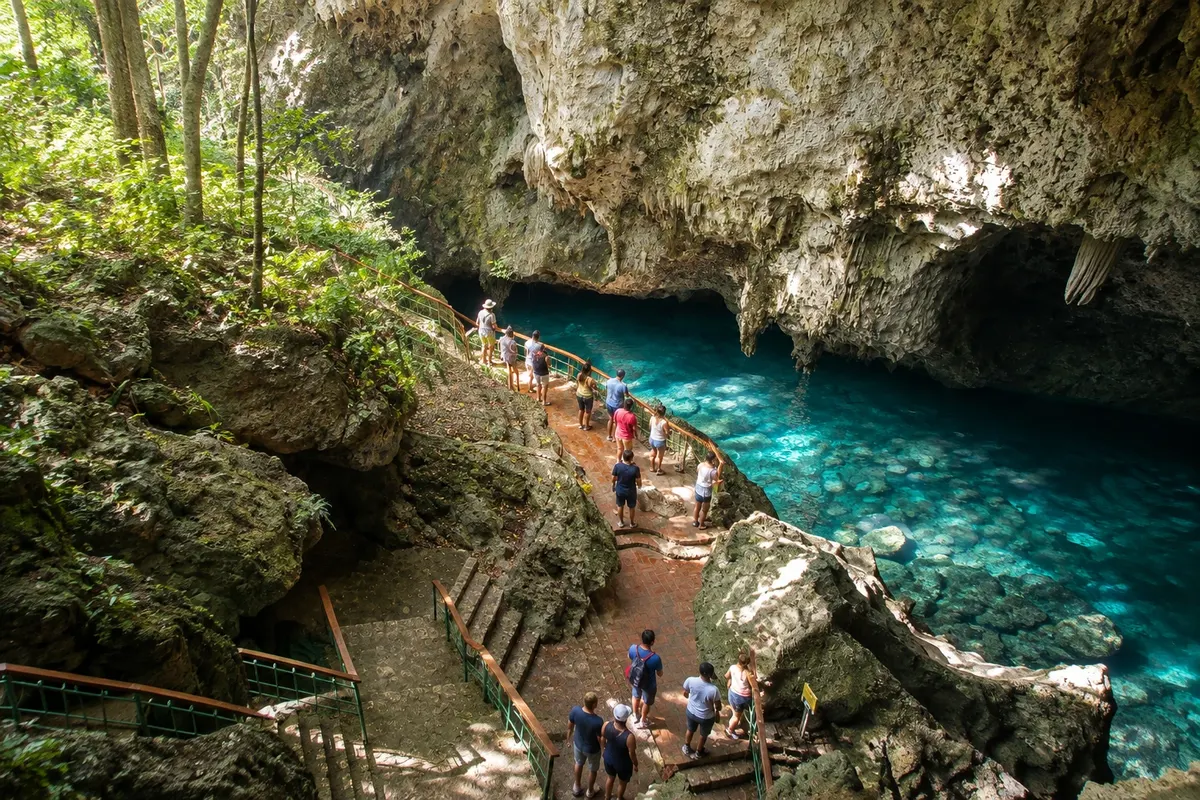 Parque Nacional Los Tres Ojos