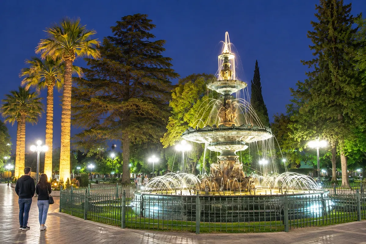 Plaza 12 de Febrero