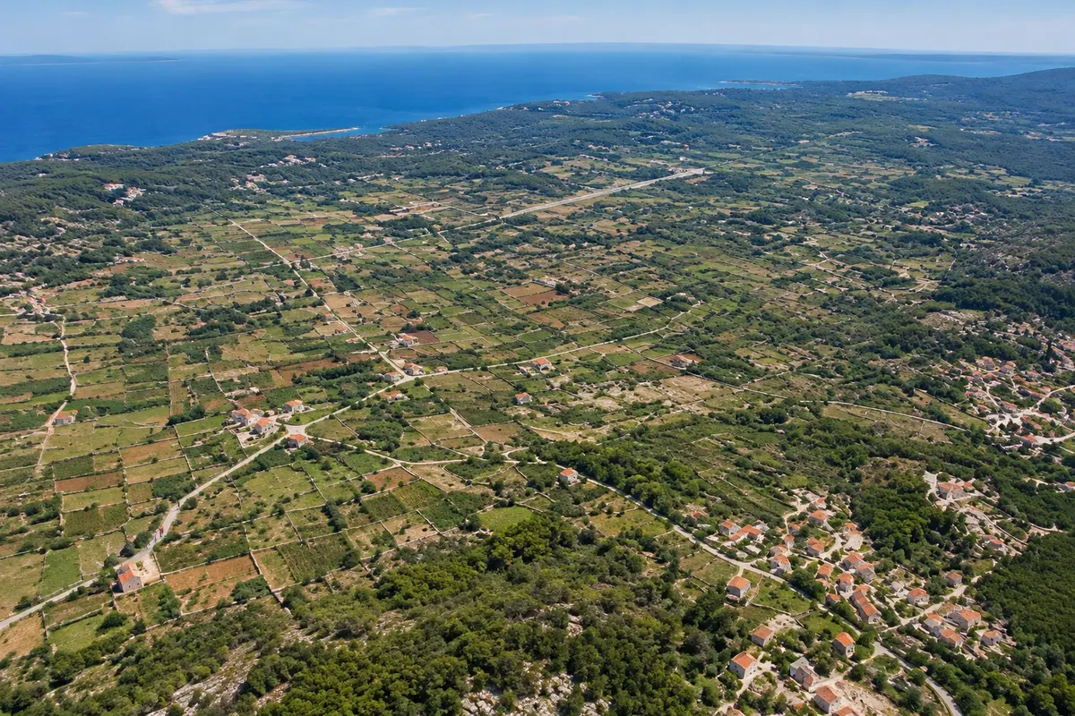 Starogradsko polje