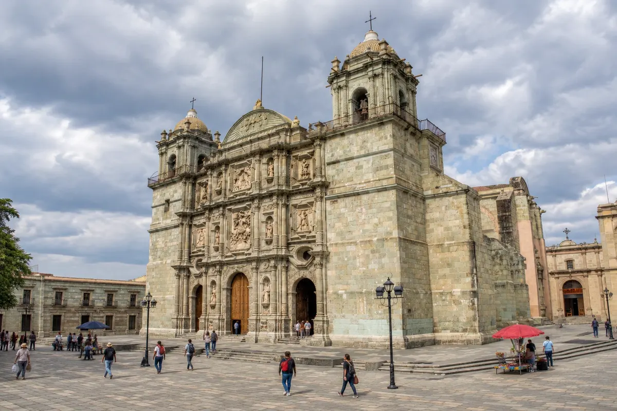 Zócalo y Catedral de Oaxaca