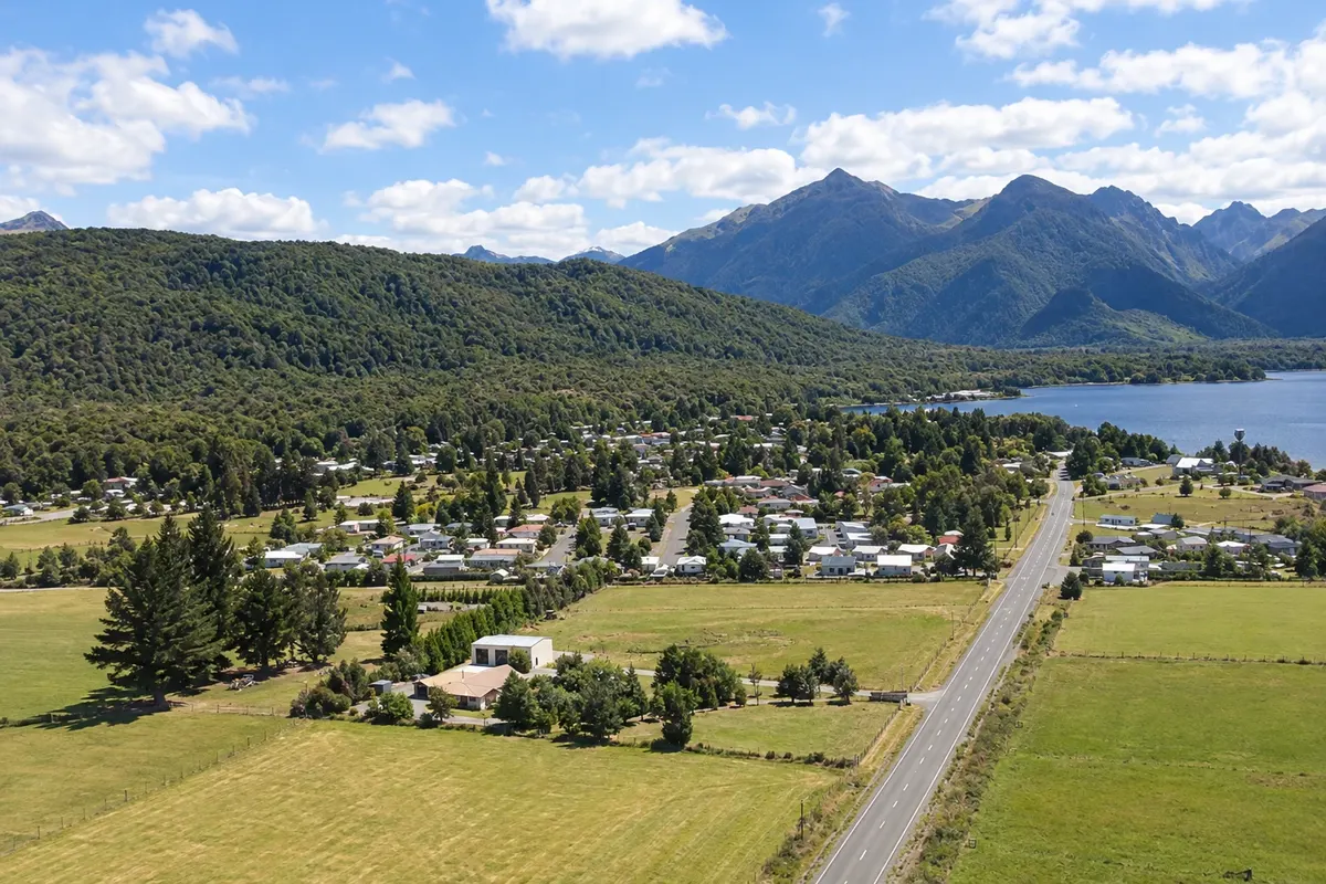 Manapouri