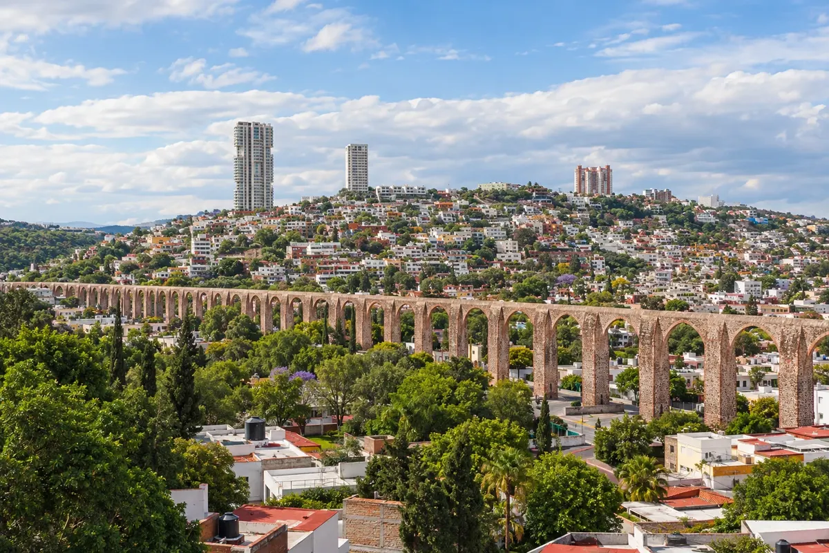 Querétaro e Peña de Bernal