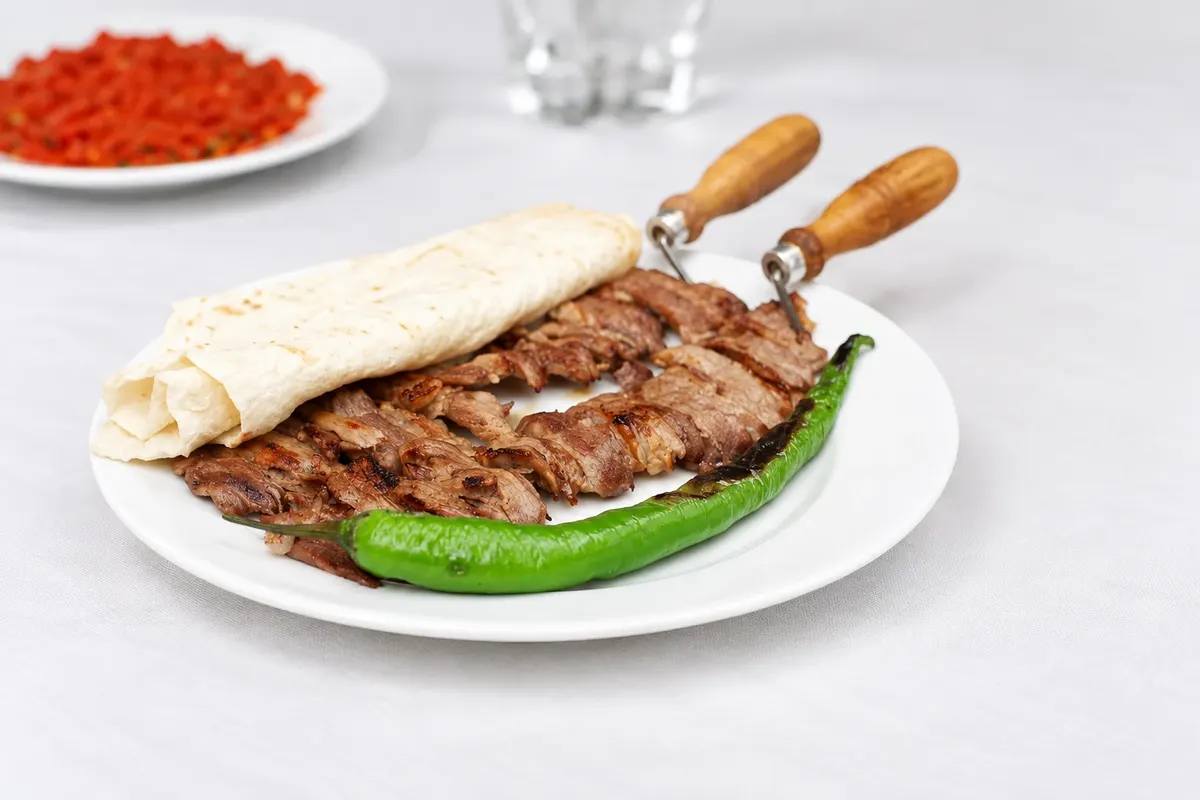 Cağ kebabı — Erzurum, Turquia