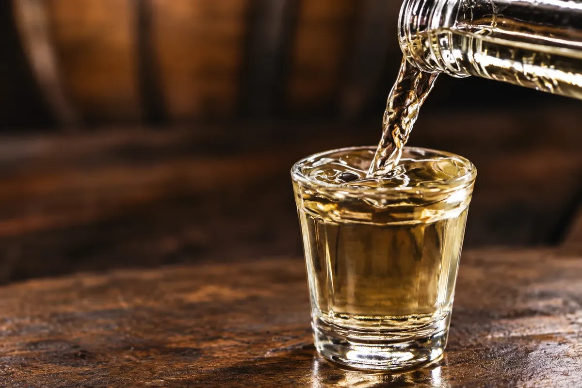 Cachaça de Paraty — detalhe do alimento ou preparo.