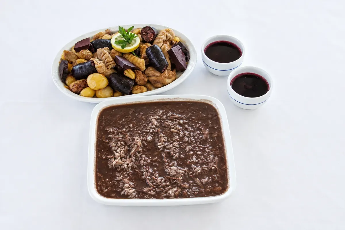 Arroz de sarrabulho à moda de Ponte de Lima — Viana do Castelo, Portugal