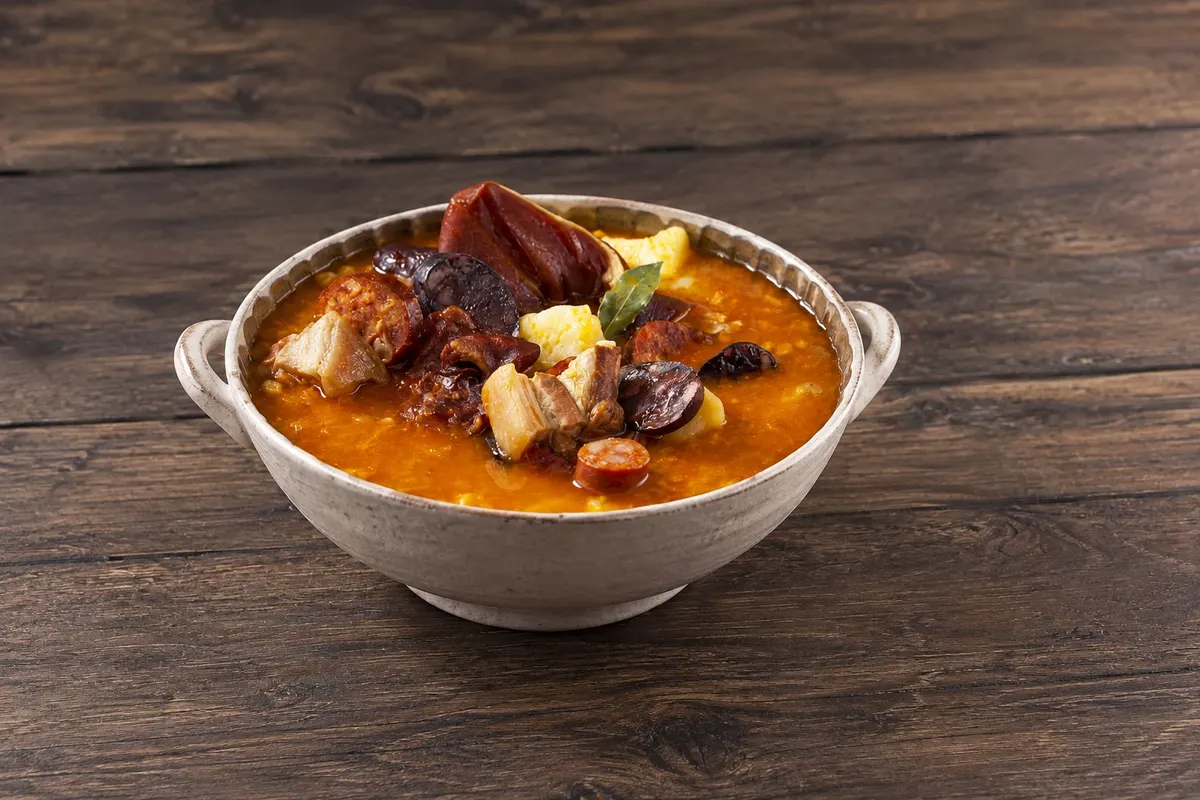 Sopa da pedra de Almeirim — Santarém, Portugal
