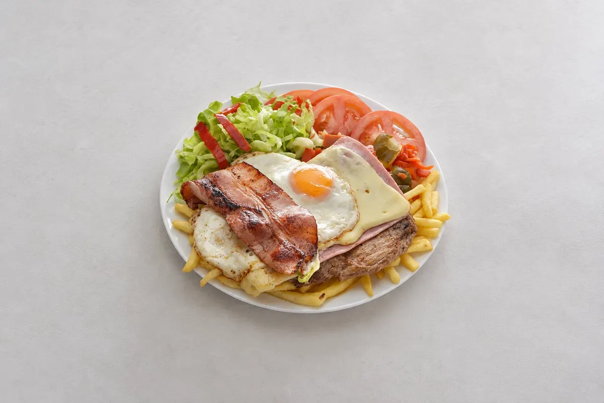 Chivito — Punta del Este, Uruguai