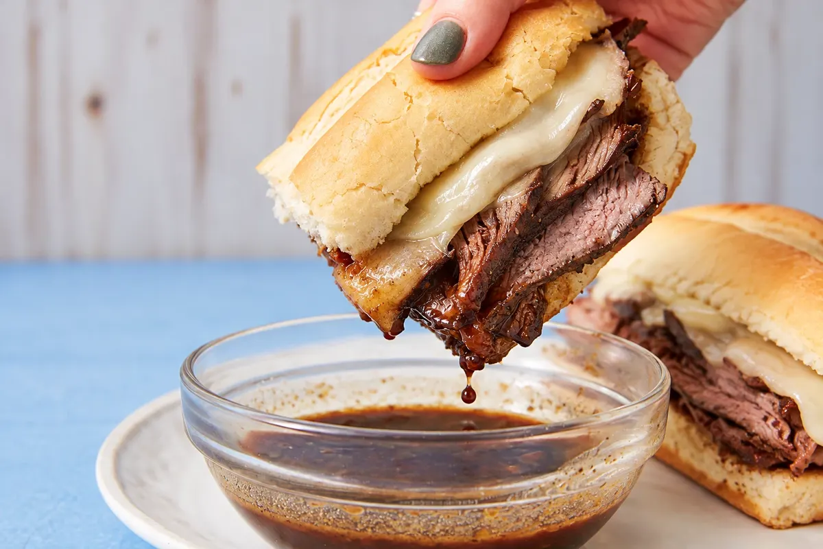 French dip — detalhe da apresentação ou serviço