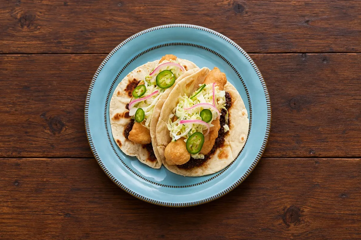 Taco de pescado estilo Ensenada — Ensenada, México
