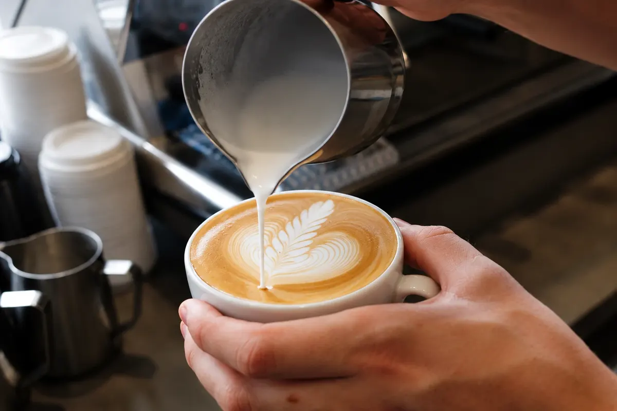 Flat white — detalhe.