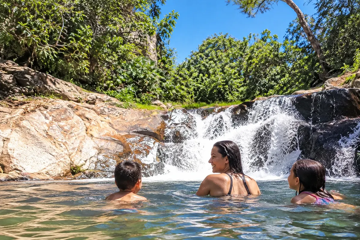 Cachoeira Três Corações